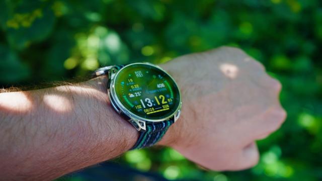 Garmin больше не нужен? Обзор Amazfit Cheetah 2 Ultra — неубиваемых часов из титана, которые живут месяц без подзарядки