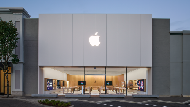 Apple снова стала самой дорогой компанией мира