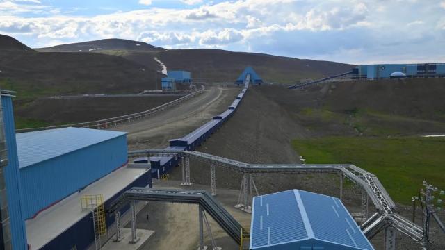 В Арктике построили комбинат по добыче платины и палладия