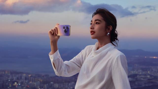 В России стартовал предзаказ HUAWEI Pura 90s
