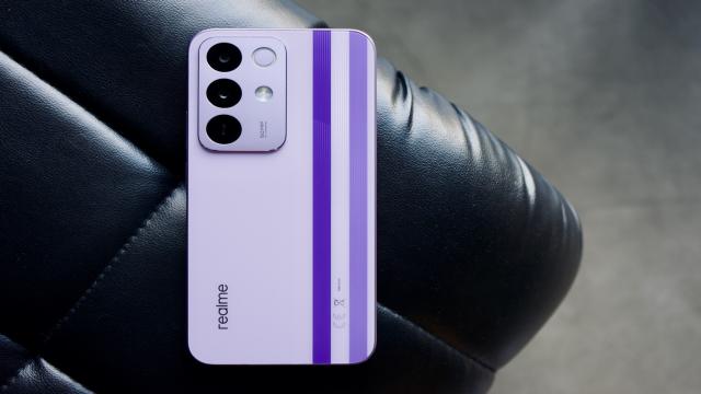 Легкий и выносливый: обзор смартфона realme P4 с батареей на 7000 мАч и защитой IP69K