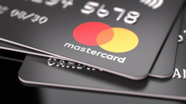 Сбер прекращает обслуживание некоторых карт Visa и Mastercard с 1 сентября
