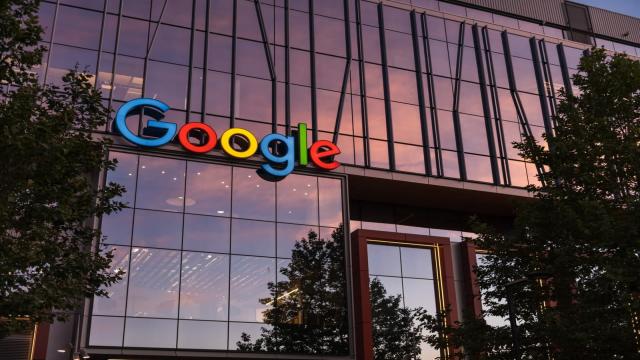 Alphabet планирует занять до 25 млрд долларов для финансирования ИИ