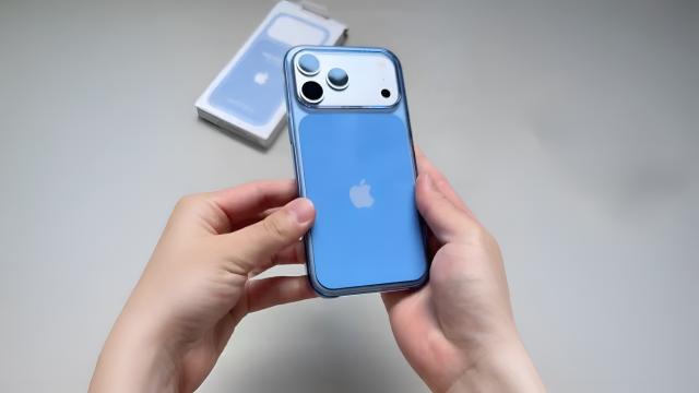 В таких цветах выйдут новые чехлы для iPhone 18 Pro, а прозрачный изменится до неузнаваемости