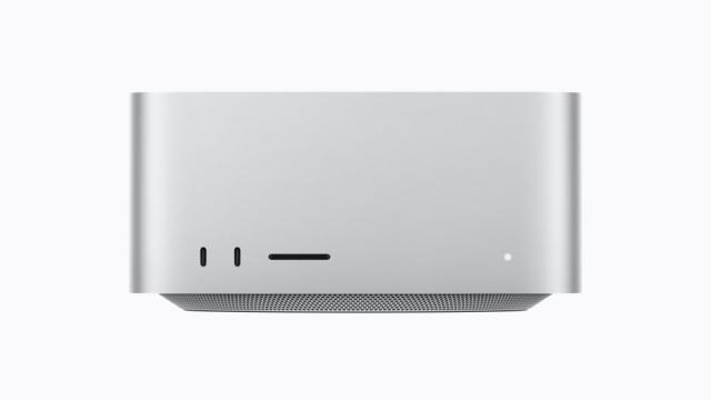 Внезапно: вышел Mac Studio на M5 Ultra. Это самый мощный чип в истории компании