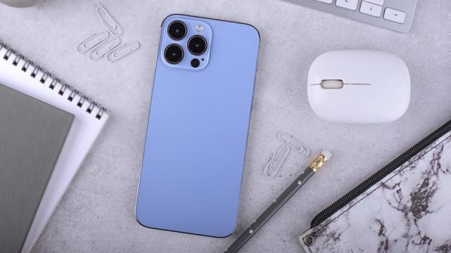 Жители РФ ясно и чётко показали своё отношение к iPhone и Apple после удаления российских приложений