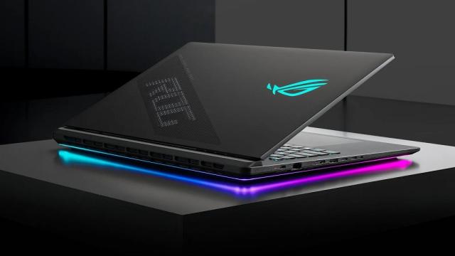 Обзор игрового ноутбука ASUS ROG Strix SCAR 18 (2026) G835LXG