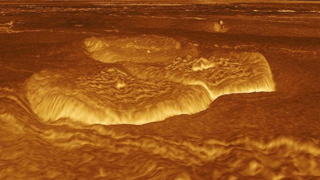 Равнины Венеры могут указывать на давнее водное прошлое