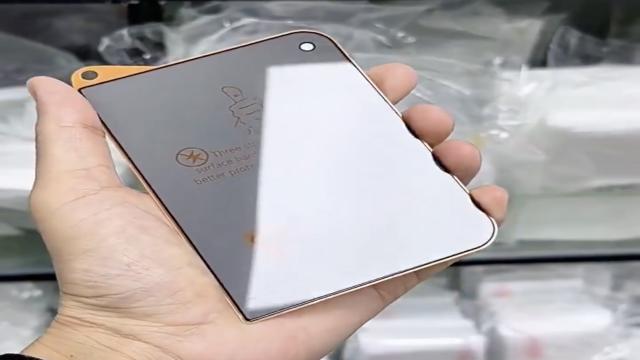 Складной iPhone Ultra будет кривым, а камера напомнит о бюджетных Redmi