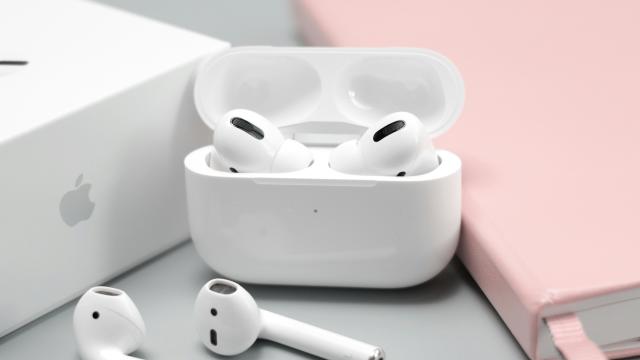 AirPods масштабно обновились. Магия не заканчивается!