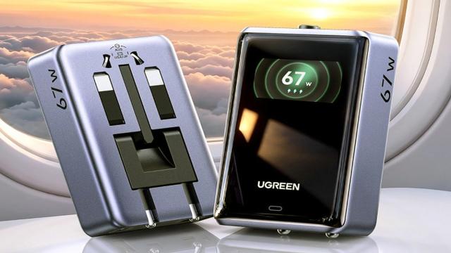 Вышла лучшая зарядка для путешественников от Ugreen. Она заряжает три устройства и показывает мощность на дисплее
