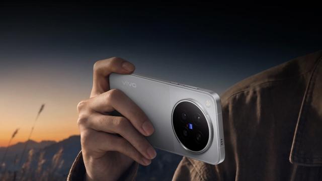 Инсайдер раскрыл подробности про vivo X500 Ultra