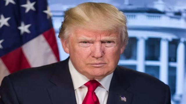 Президент Трамп объявил врагами всех, кто не готов использовать термин «сверхинтеллект»