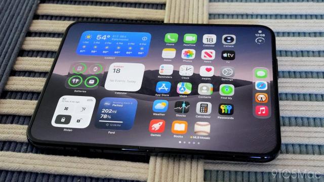 iPhone Duo получит телевик и станет больше. Но придется немного подождать