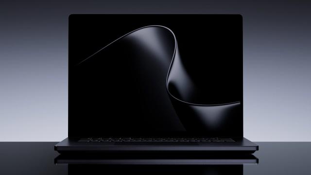 Microsoft бросила вызов MacBook Pro. Вышел Surface Laptop Ultra с RTX Blackwell и 128 ГБ памяти