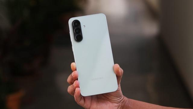 Samsung выпустила обновление One UI 9.0 для популярных середняков Galaxy